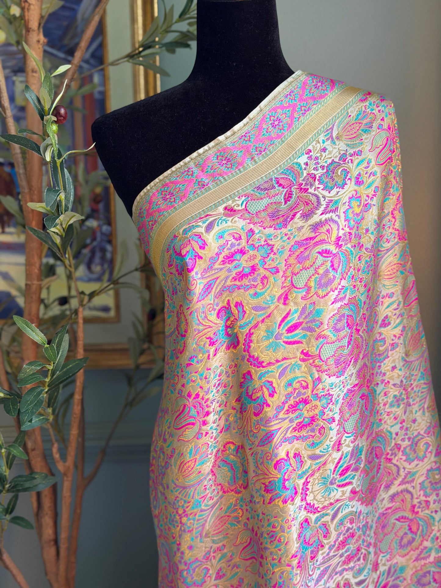 Blush Gold (Banaras)