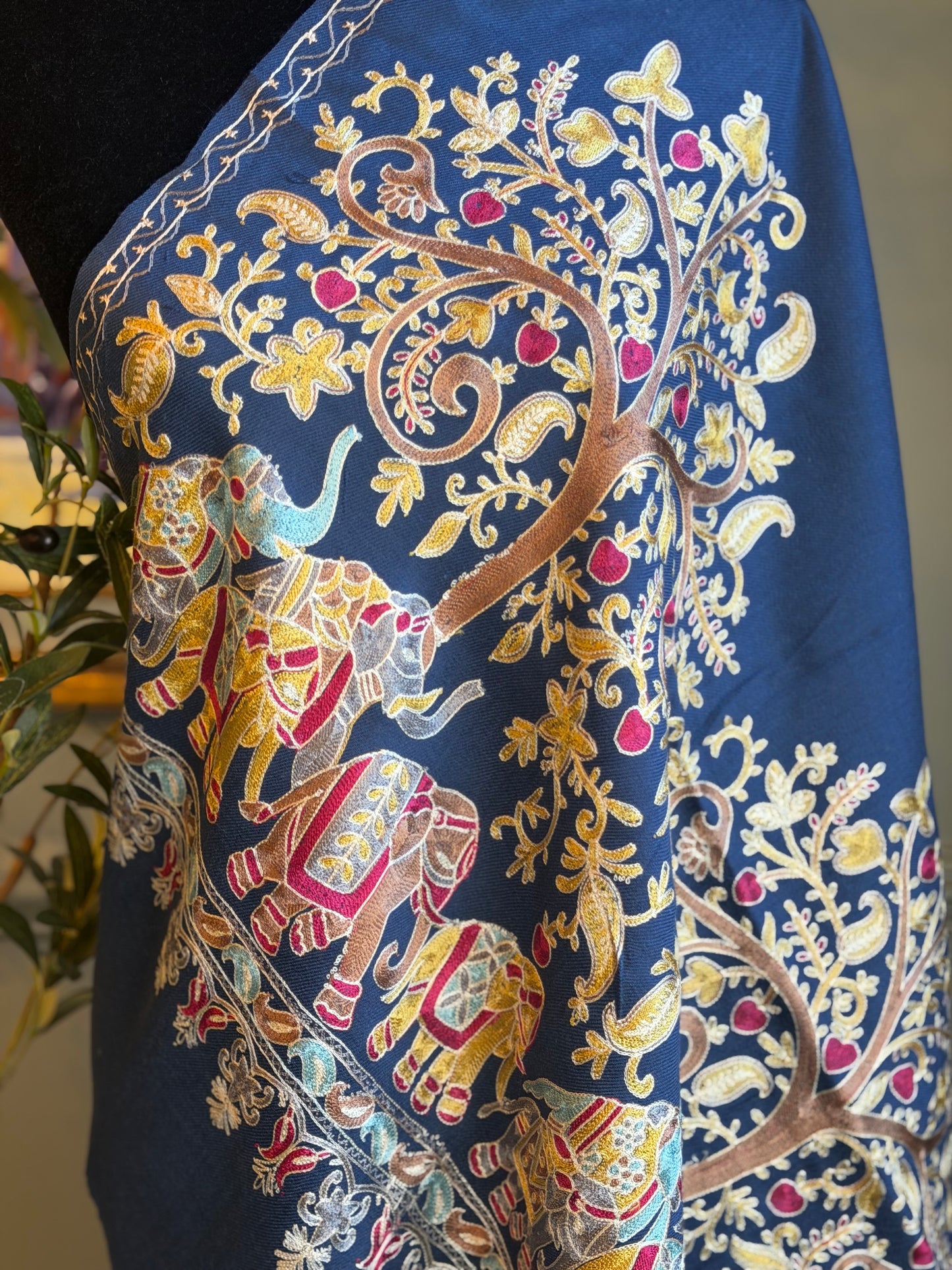 Royal Tusk (Embroidered)