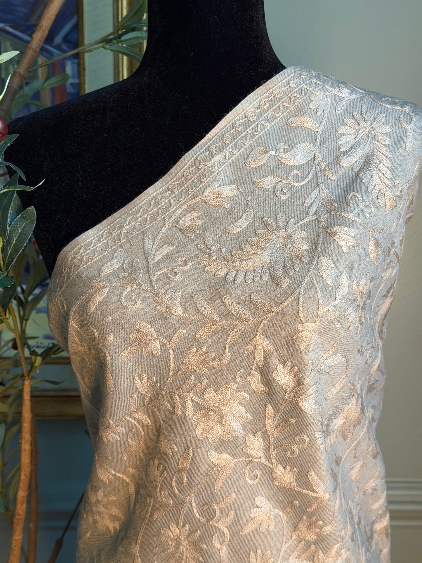 Earthly Elegance(Gold)