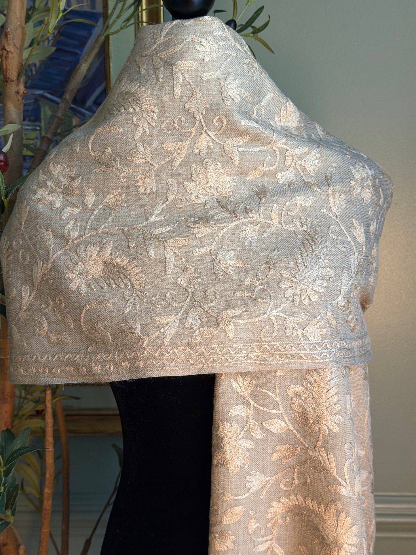 Earthly Elegance(Gold)