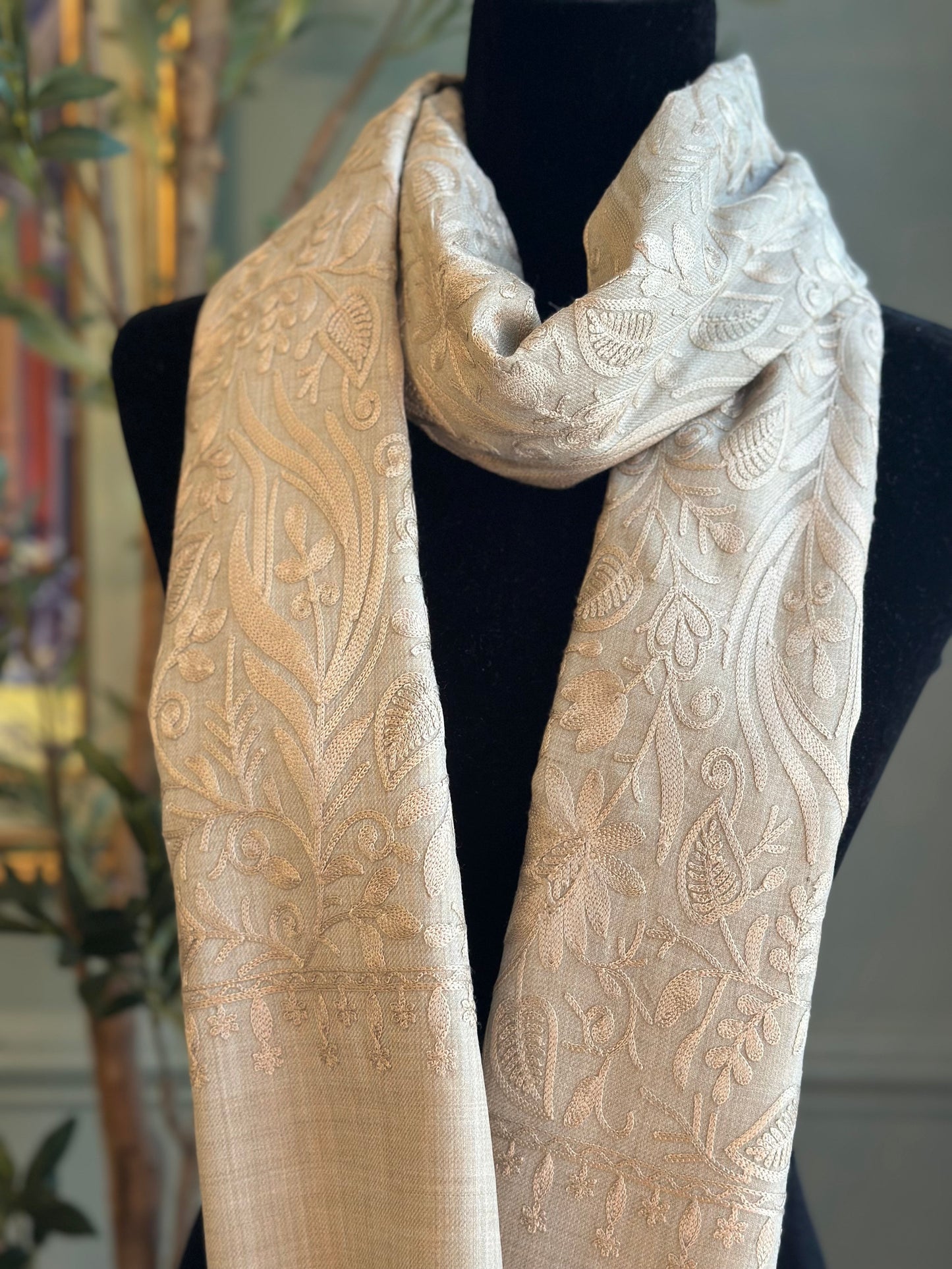 Earthly Elegance(Gold)